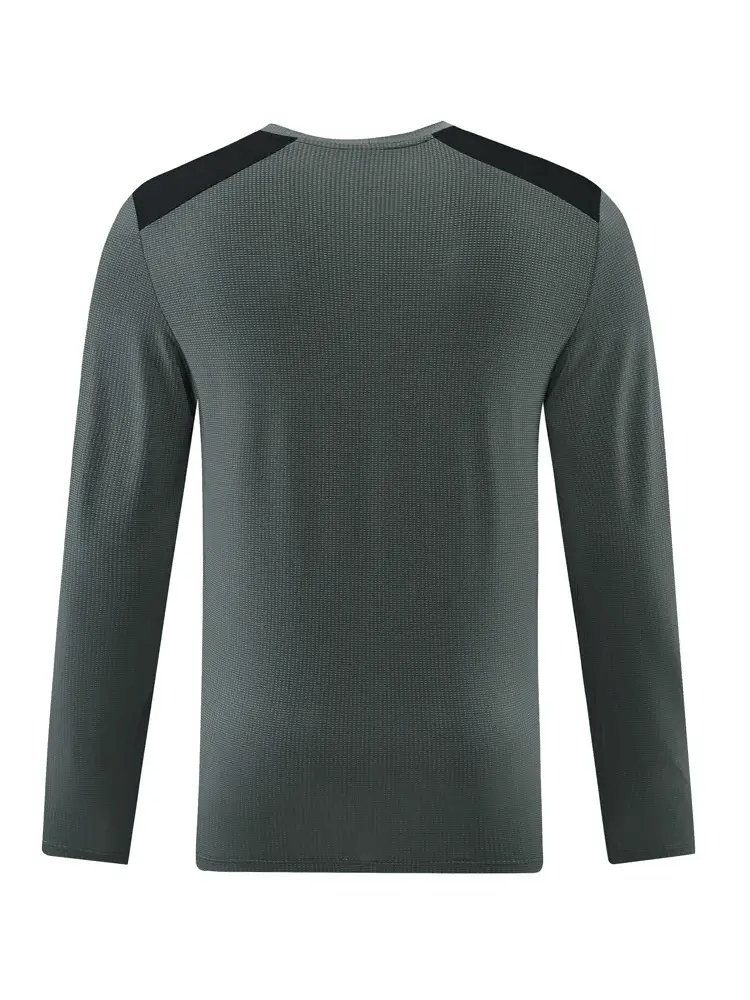 Back view of sports quick-drying men's polyester pullover in grey with black shoulder accents. Ideal for active wear.